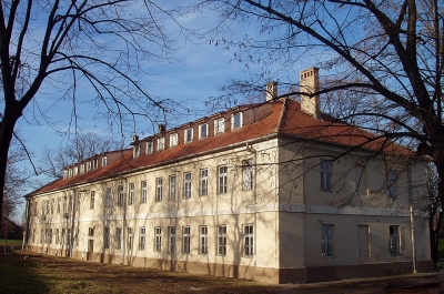 Зграда академије, Петроварадинска тврђава