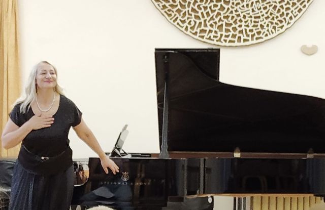 c8b8578f-d0da-4bd5-96f1-39a73fbbbd58