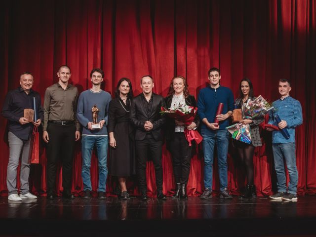 IMG-69d3b86bf334ec1999a2fb4df01f4445-V-(002)