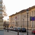 02-Rektorat-Univerziteta-umetnosti-3-Branko-Rakovic-450x300