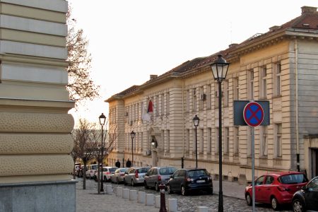 02-Rektorat-Univerziteta-umetnosti-3-Branko-Rakovic-450x300