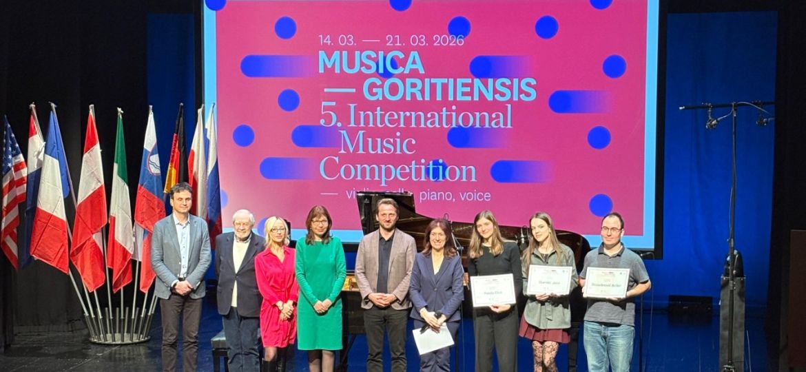 IMG-989b819f405e54697f8a0deca27e2b69-V